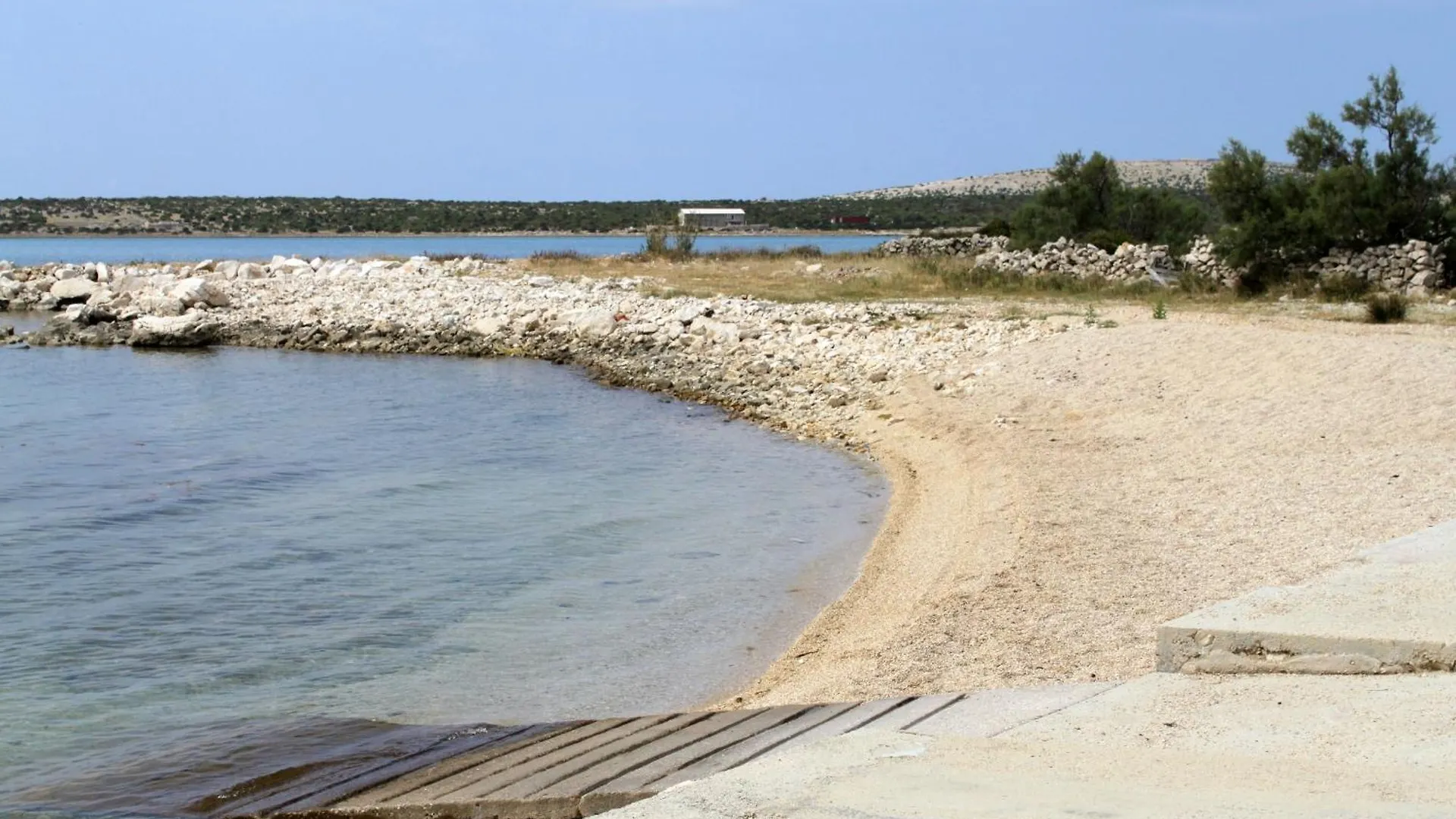 הוילה פג Secluded House With A Swimming Pool Kosljun, Pag - 22238