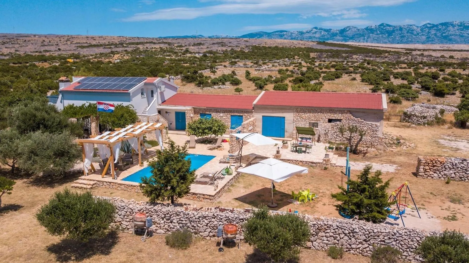 הוילה פג Secluded House With A Swimming Pool Kosljun, Pag - 22238
