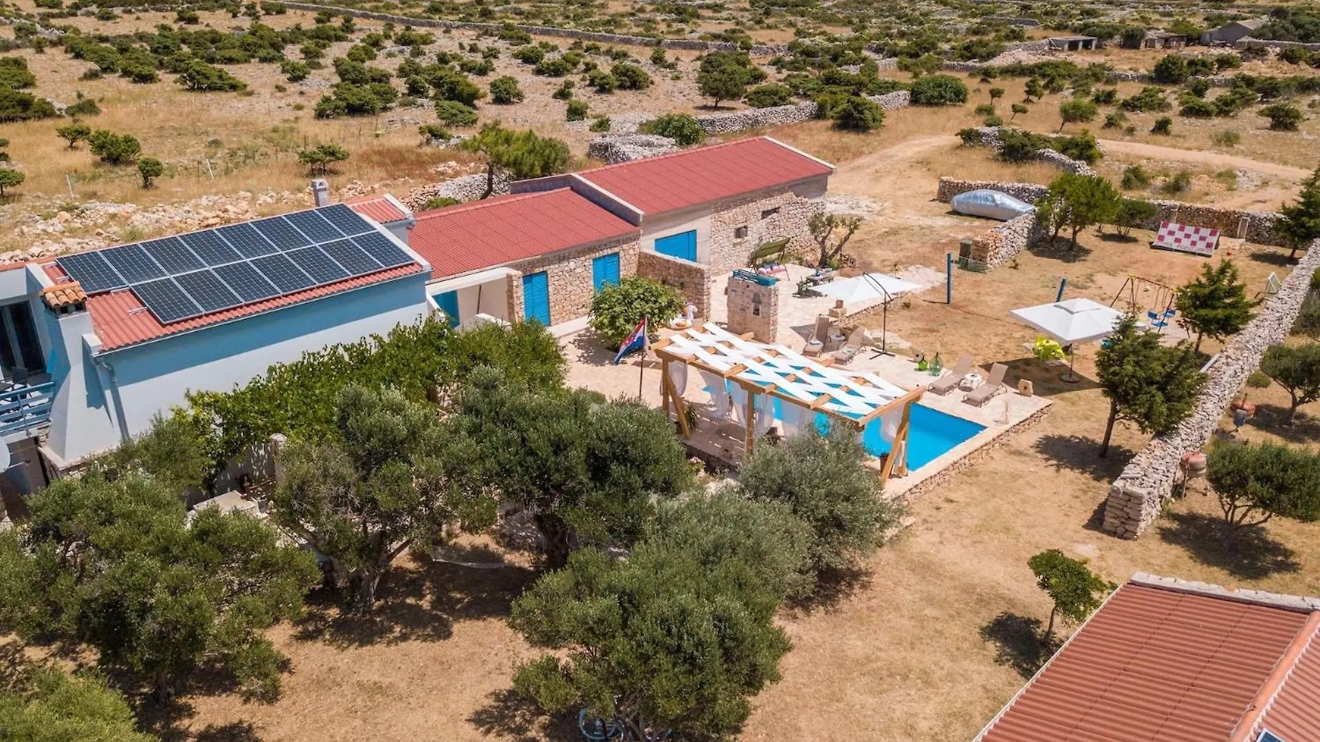 הוילה פג Secluded House With A Swimming Pool Kosljun, Pag - 22238 קרואטיה